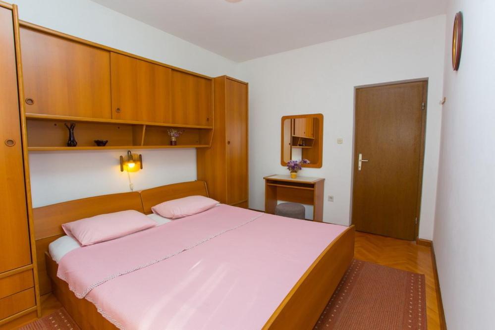Apartments Tanja Подгора Екстер'єр фото