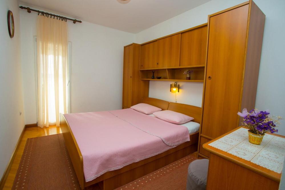 Apartments Tanja Подгора Екстер'єр фото