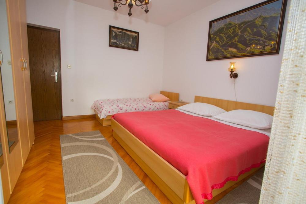 Apartments Tanja Подгора Екстер'єр фото